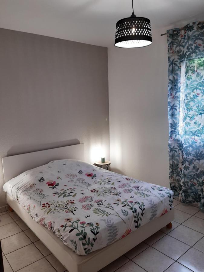 Charmante Maison A Payzac Buitenkant foto